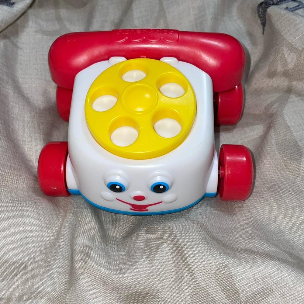 New 1996 FISHER PRICE PHONE
McDonalds Under 3 Happy Meal Toy Telephone